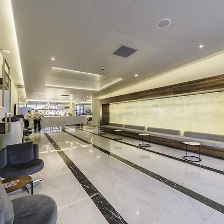 Sea View Apart-Hotel Orbi Twin Towers 1413 Batumi Luaran gambar