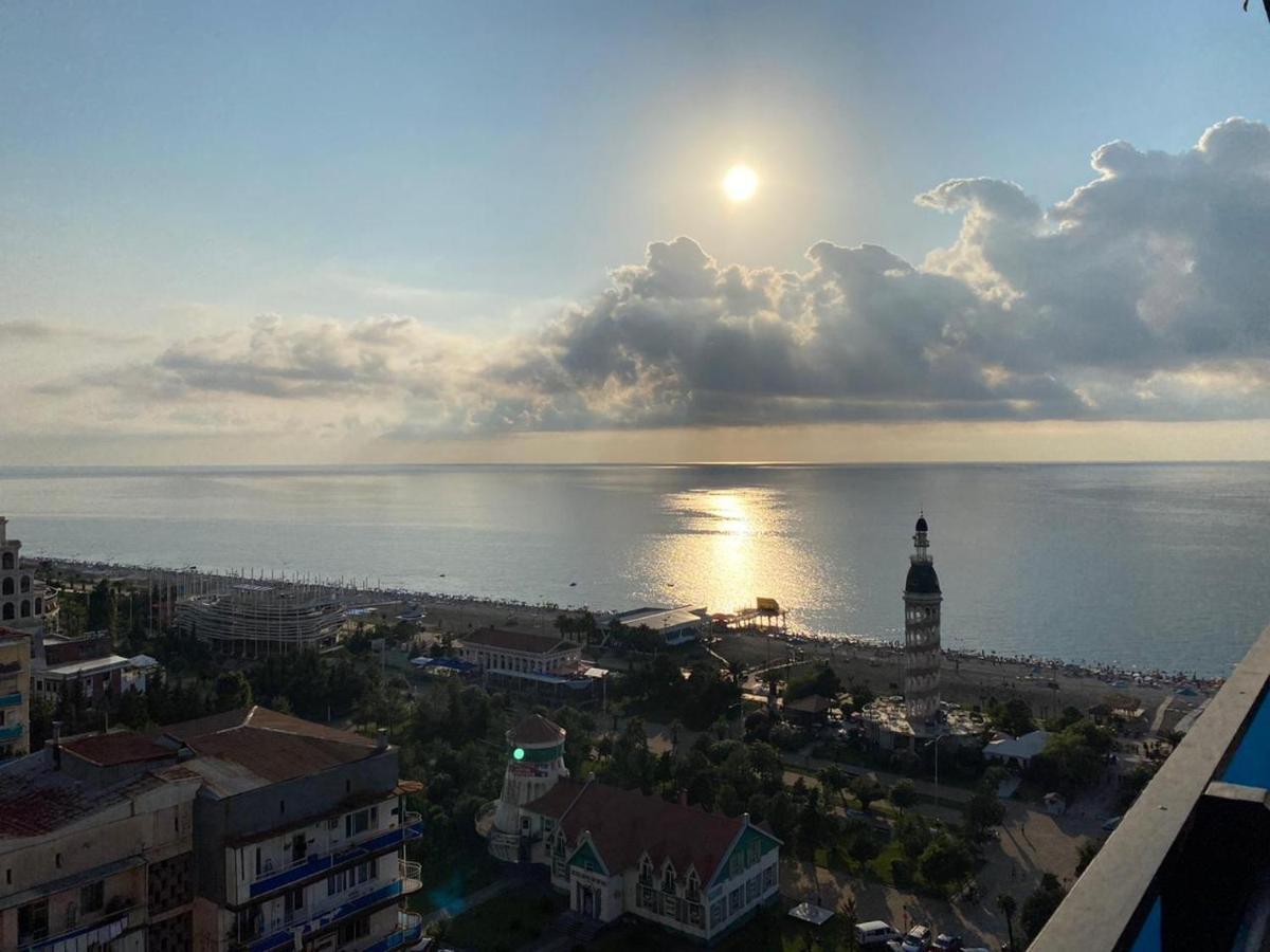 Sea View Apart-Hotel Orbi Twin Towers 1413 Batumi Luaran gambar